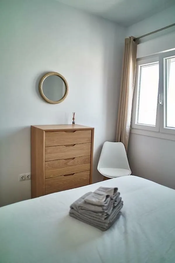 Fabulous Penthouse Downtown Tarifa, Maestro Apartments